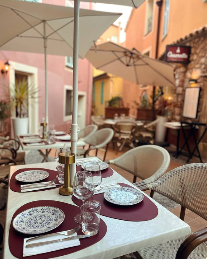 Table dressée au restaurant Casarella